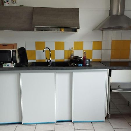 Apartament Agreable Maison Avec Parking Gratuit Amiens Zewnętrze zdjęcie